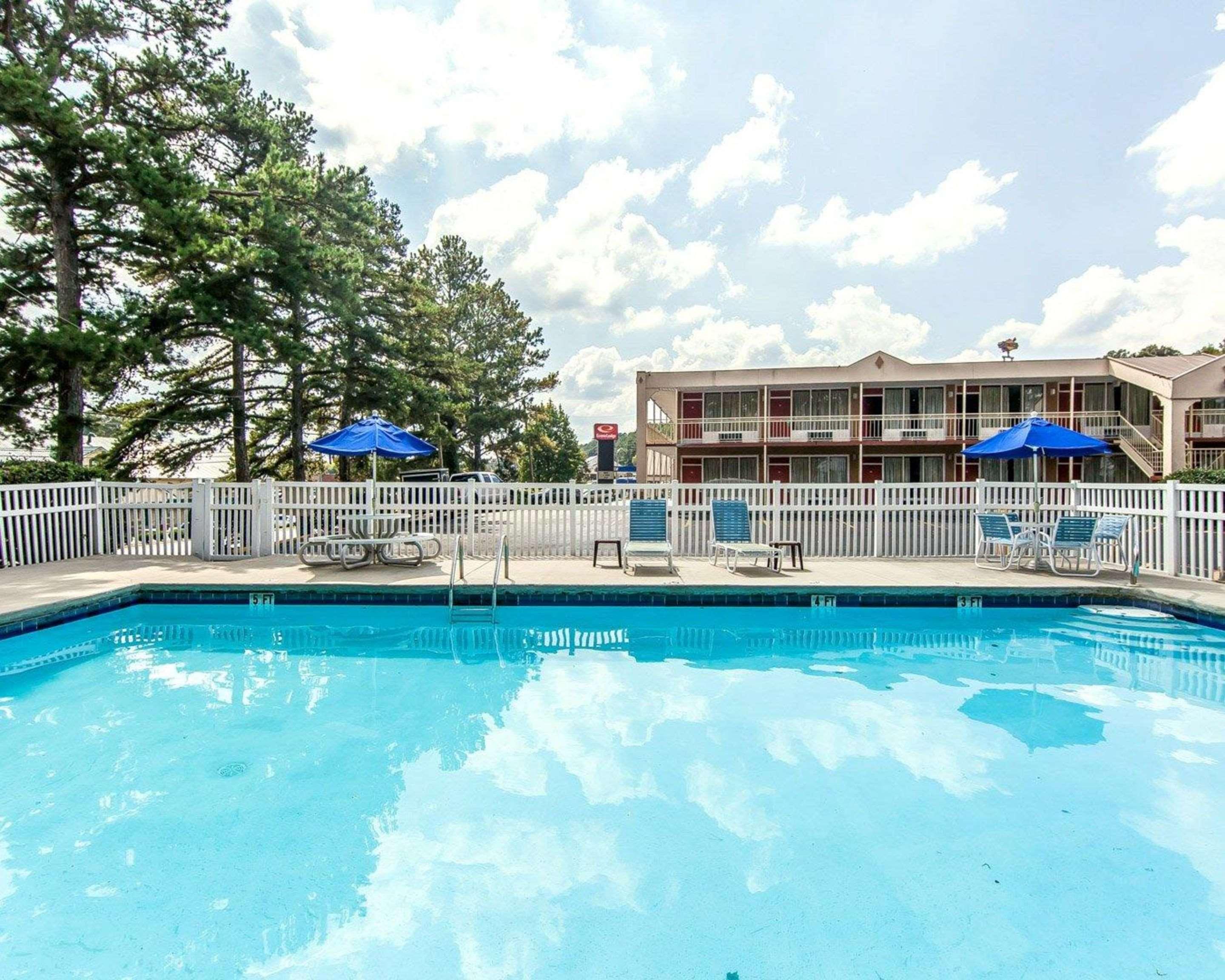 Econo Lodge Cleveland Exterior photo
